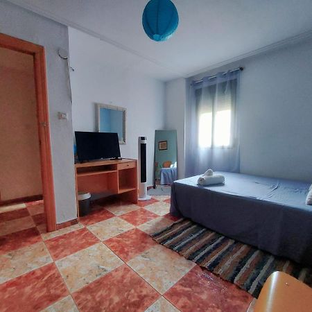 Mavis Habitaciones Valencia Bagian luar foto