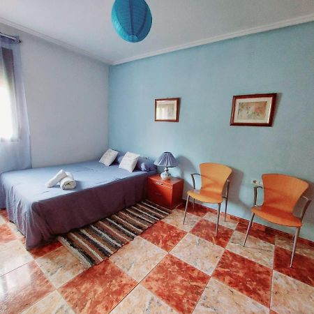 Mavis Habitaciones Valencia Bagian luar foto